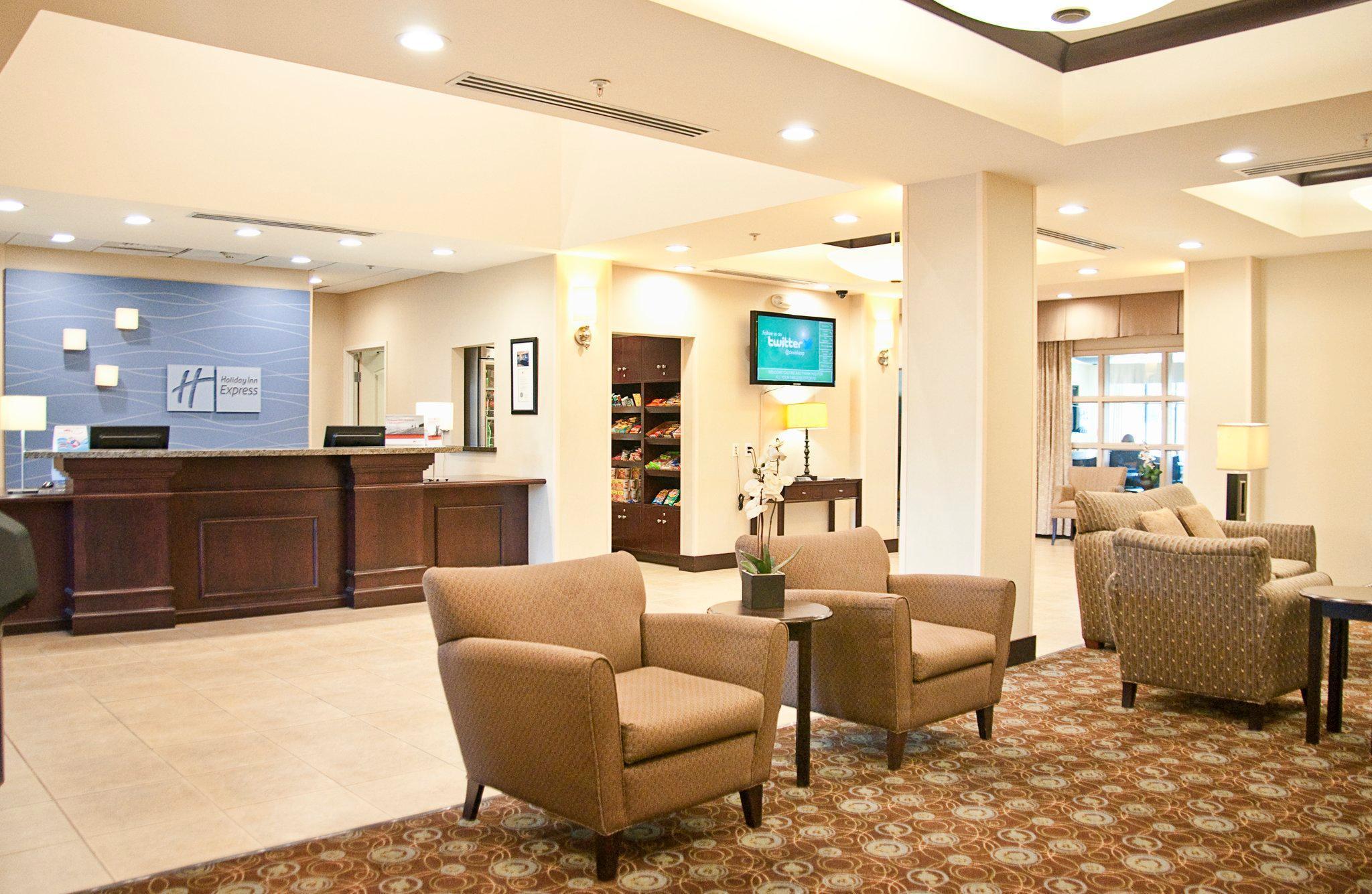 Holiday Inn Express & Suites Clovis Fresno Area By Ihg Exterior foto