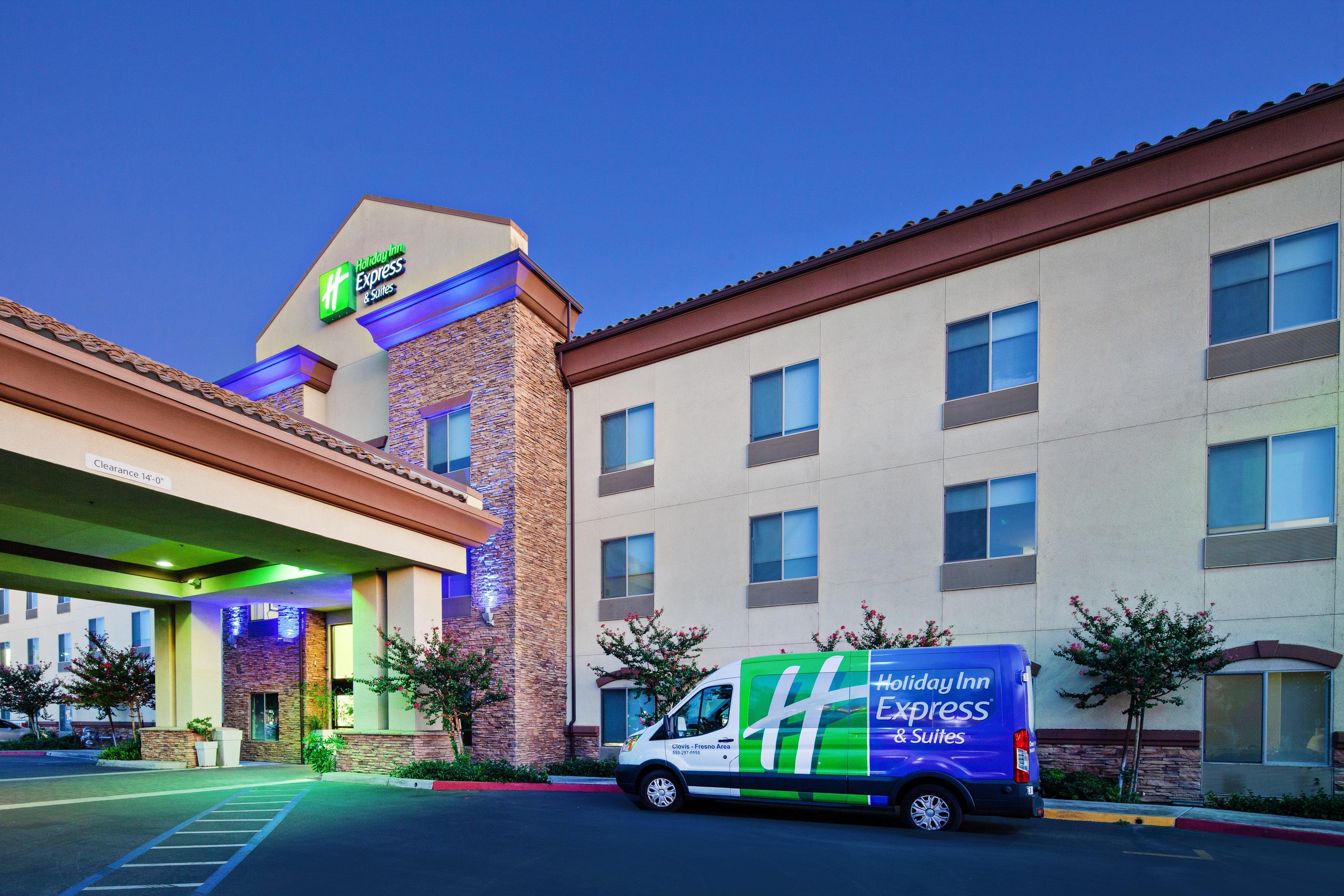 Holiday Inn Express & Suites Clovis Fresno Area By Ihg Exterior foto