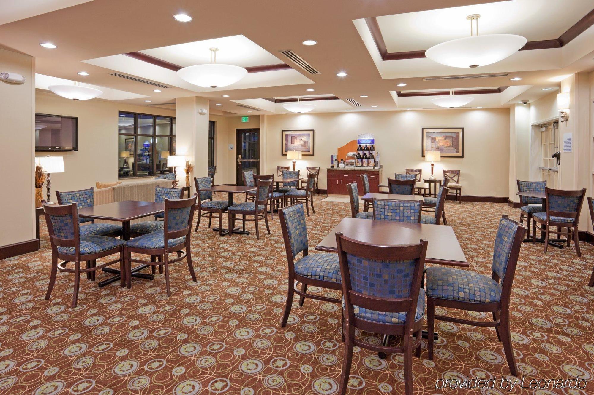 Holiday Inn Express & Suites Clovis Fresno Area By Ihg Restaurante foto