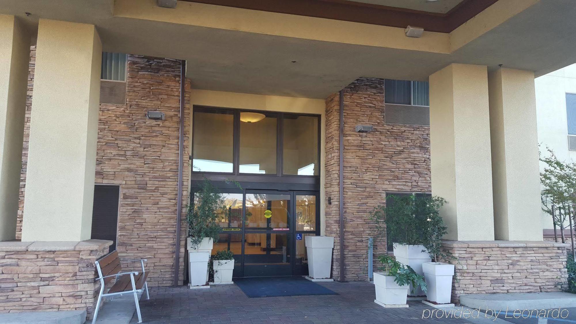 Holiday Inn Express & Suites Clovis Fresno Area By Ihg Exterior foto